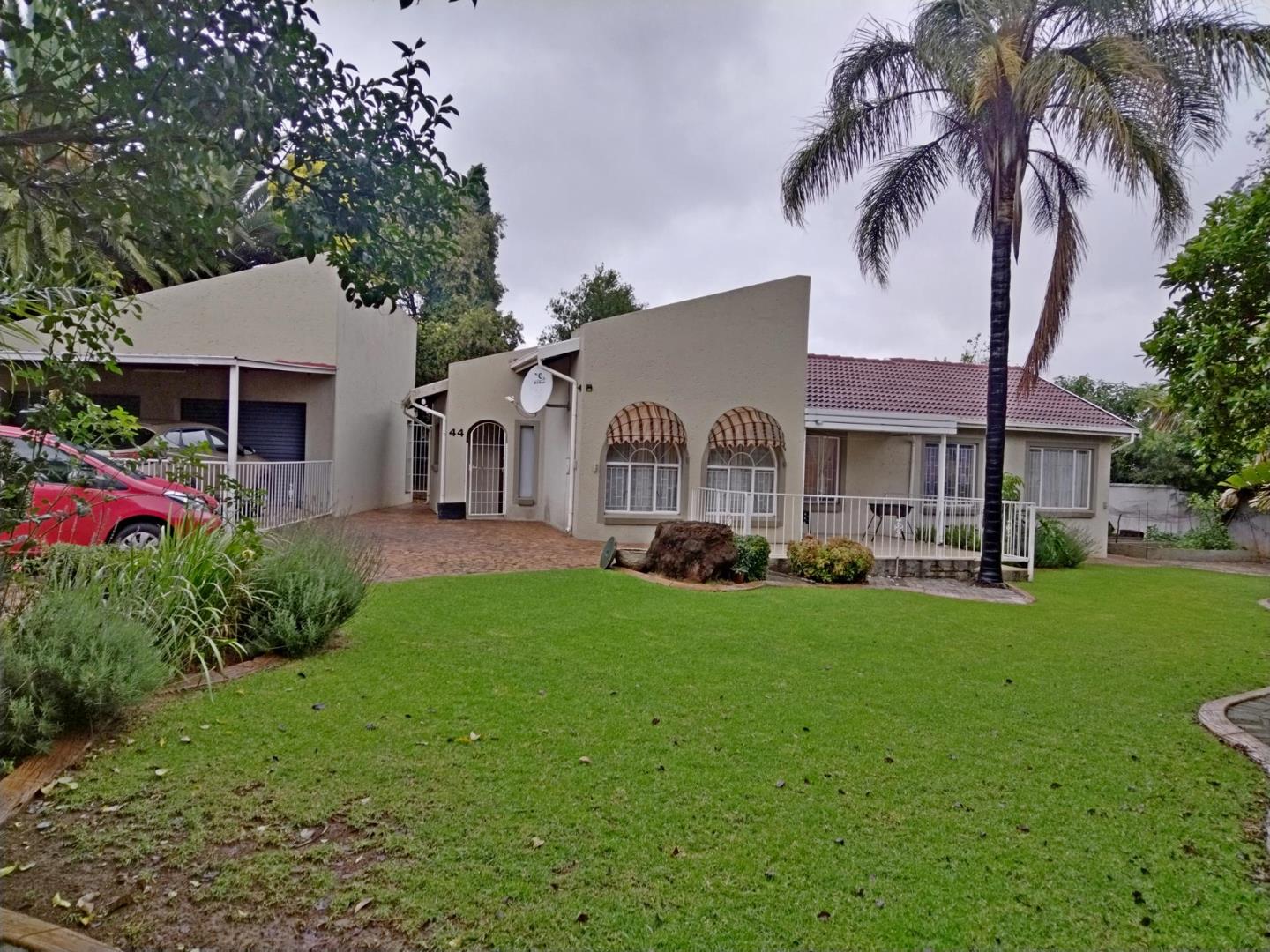 Birch Acres Property Property and houses for sale in Birch Acres