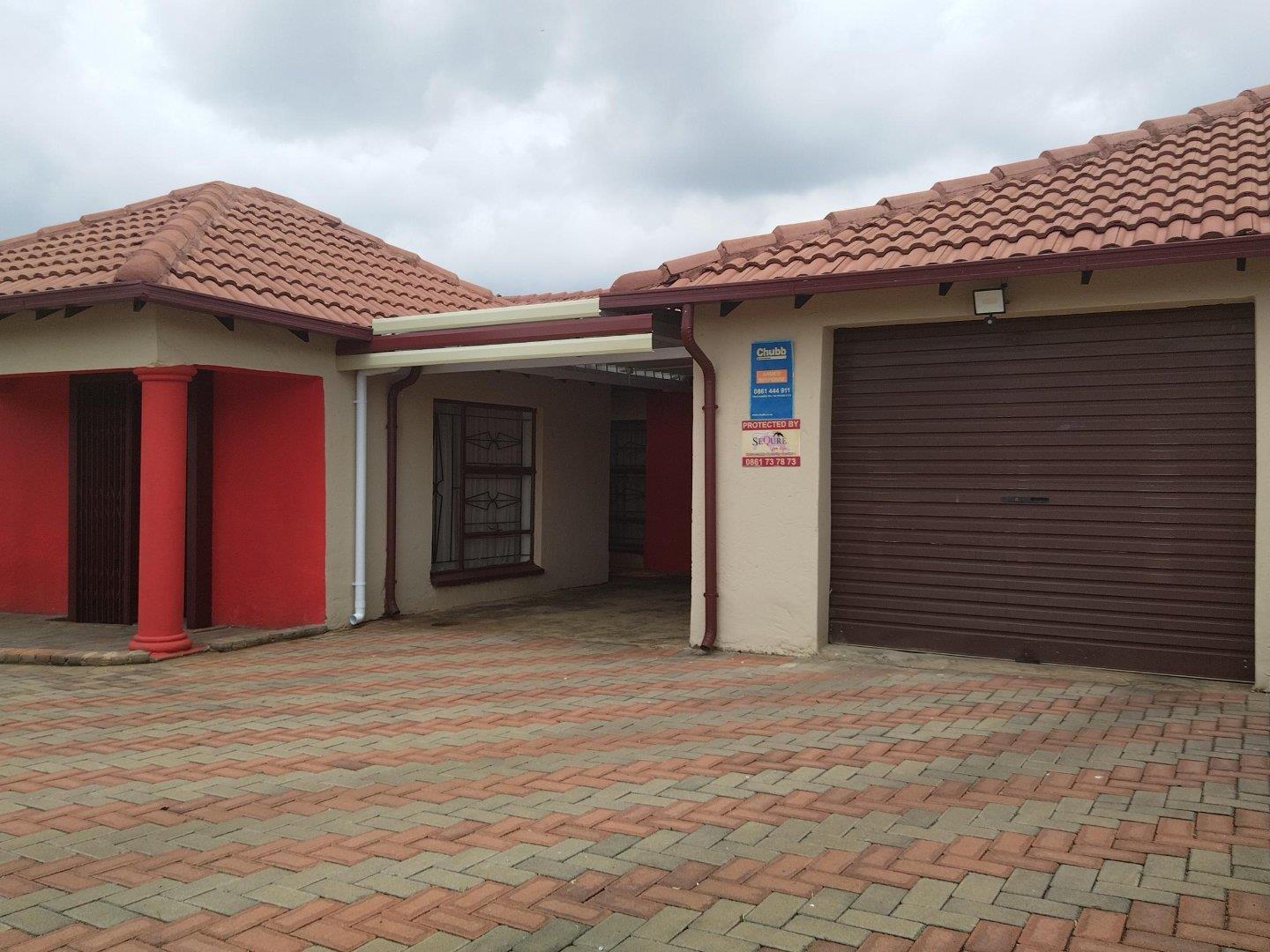 Philip Nel Park Property Property and houses for sale in Philip Nel