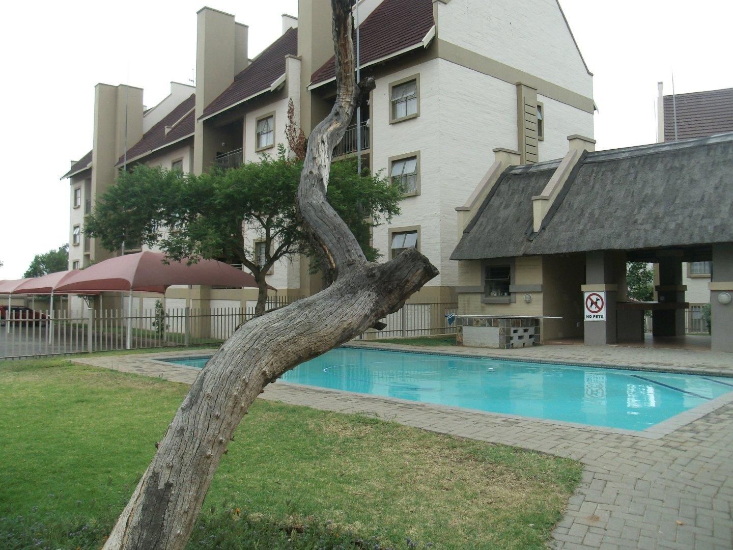Sundowner Property Apartments / flats to rent in Sundowner