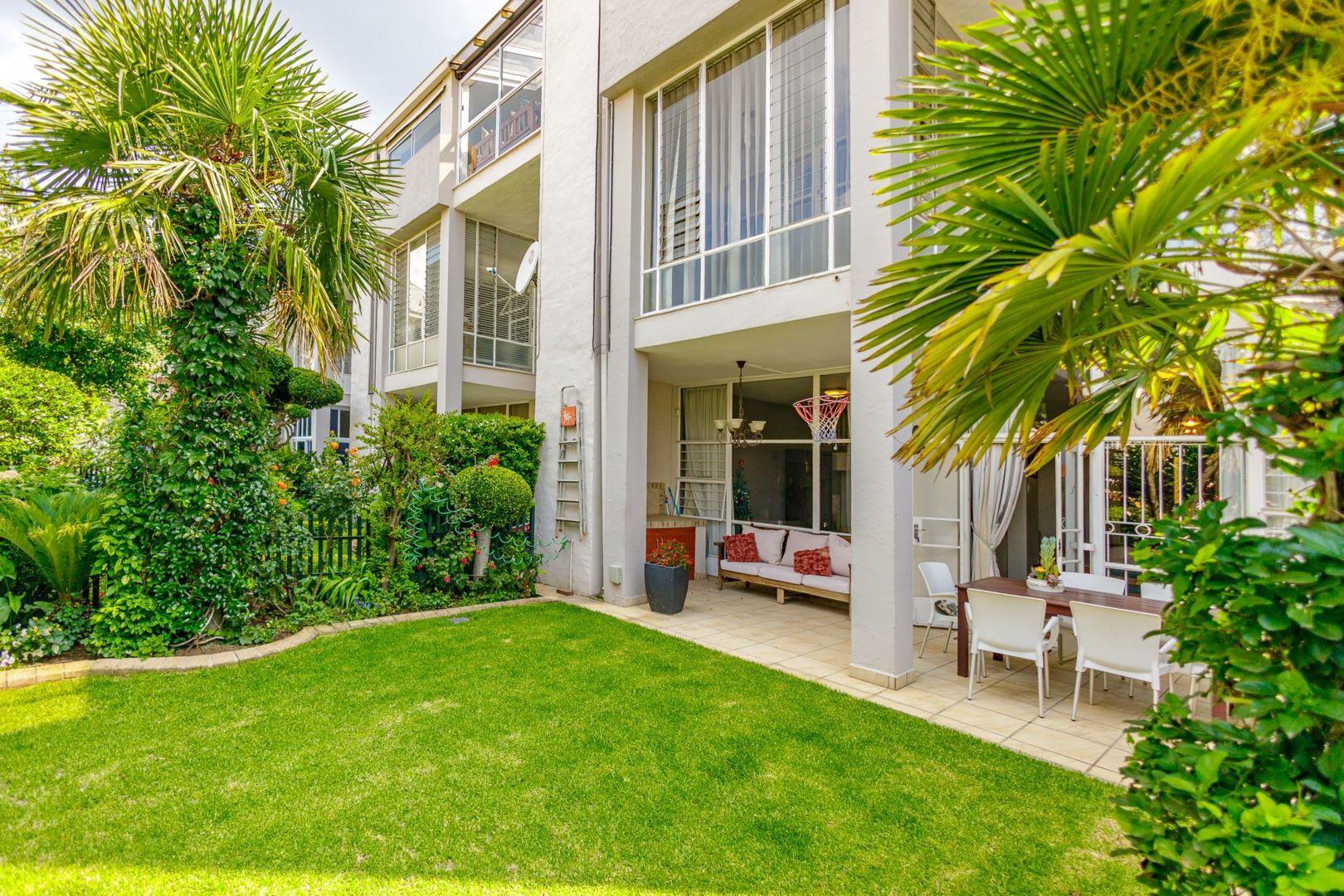 3 Bedroom Townhouse for sale in St Andrews 1 St Francis Road P24