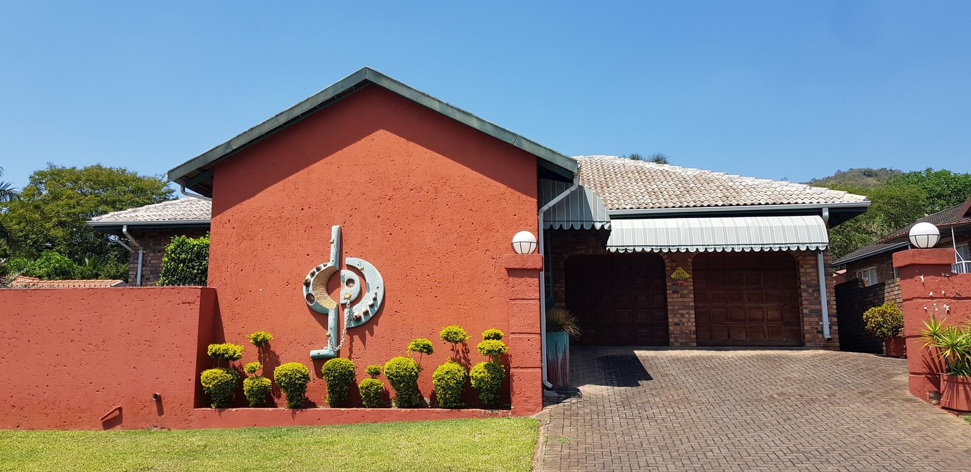 Stonehenge Proper Property Property and houses for sale in Stonehenge