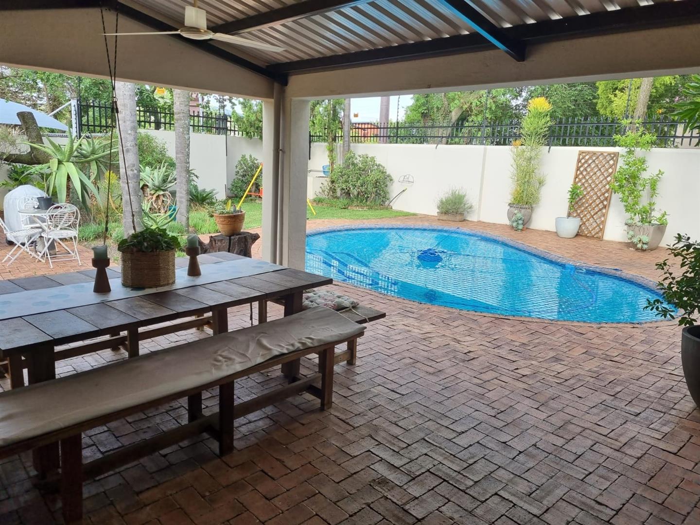 Menlo Park Property Property and houses for sale in Menlo Park