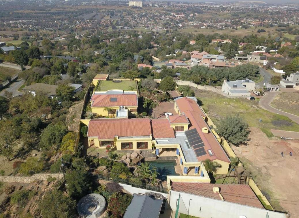 Northcliff, Randburg Property Houses for sale in Northcliff, Randburg