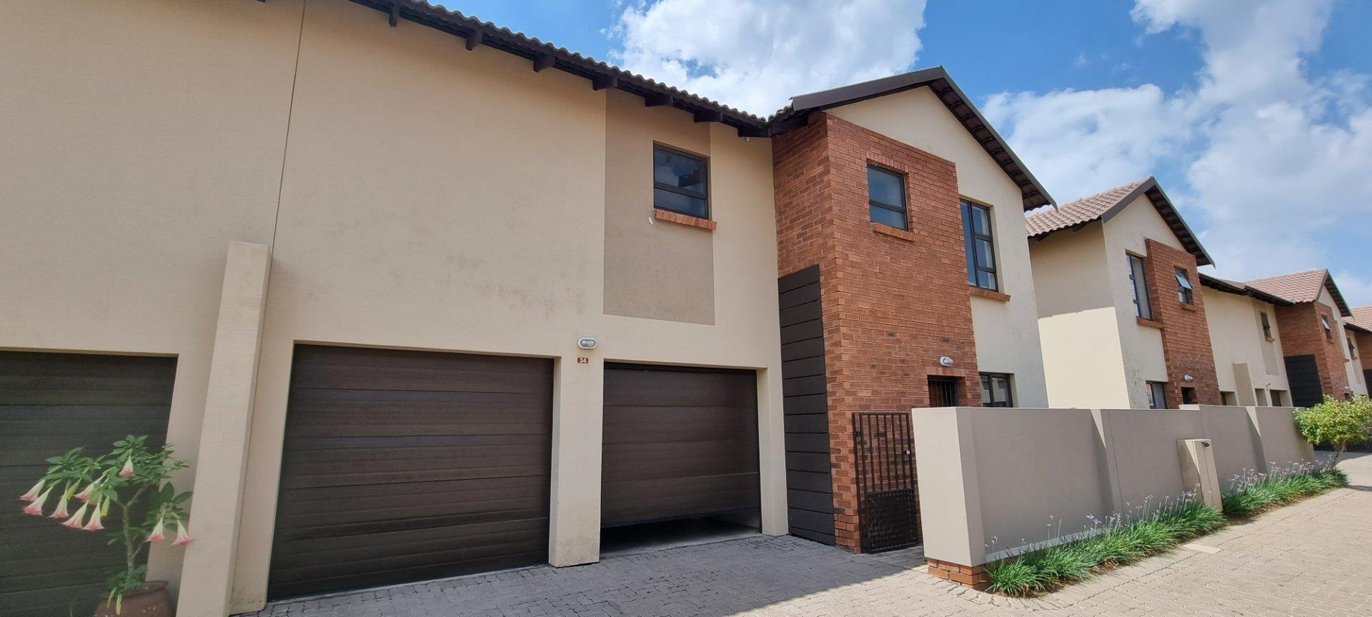 Property for sale in Gauteng Townhouses for sale in Gauteng