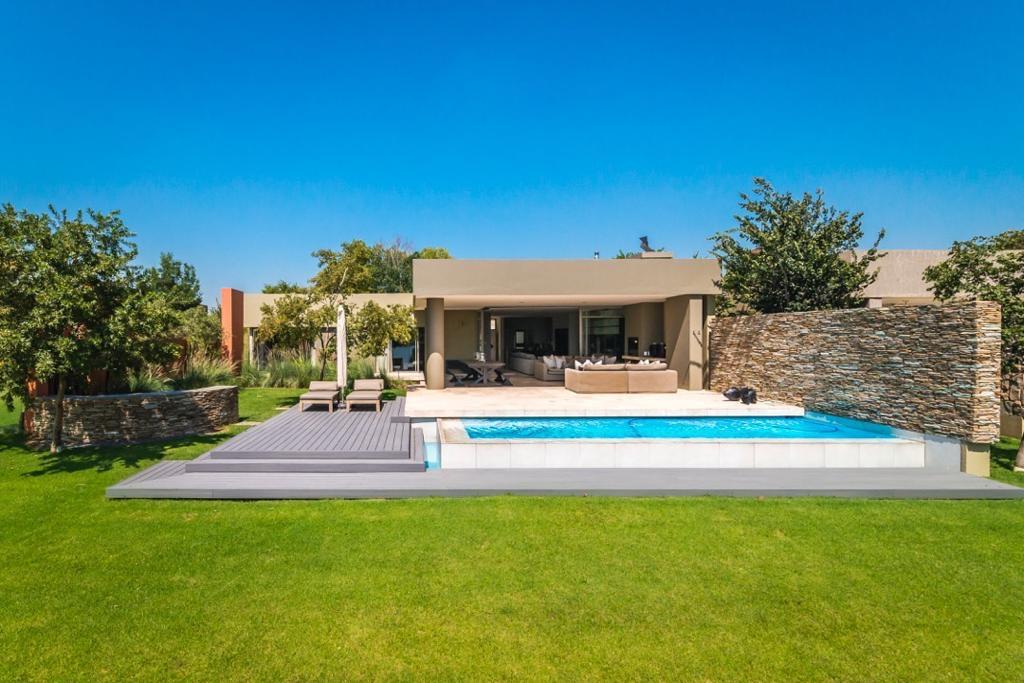 Waterford Golf and River Estate Property Property and houses for sale