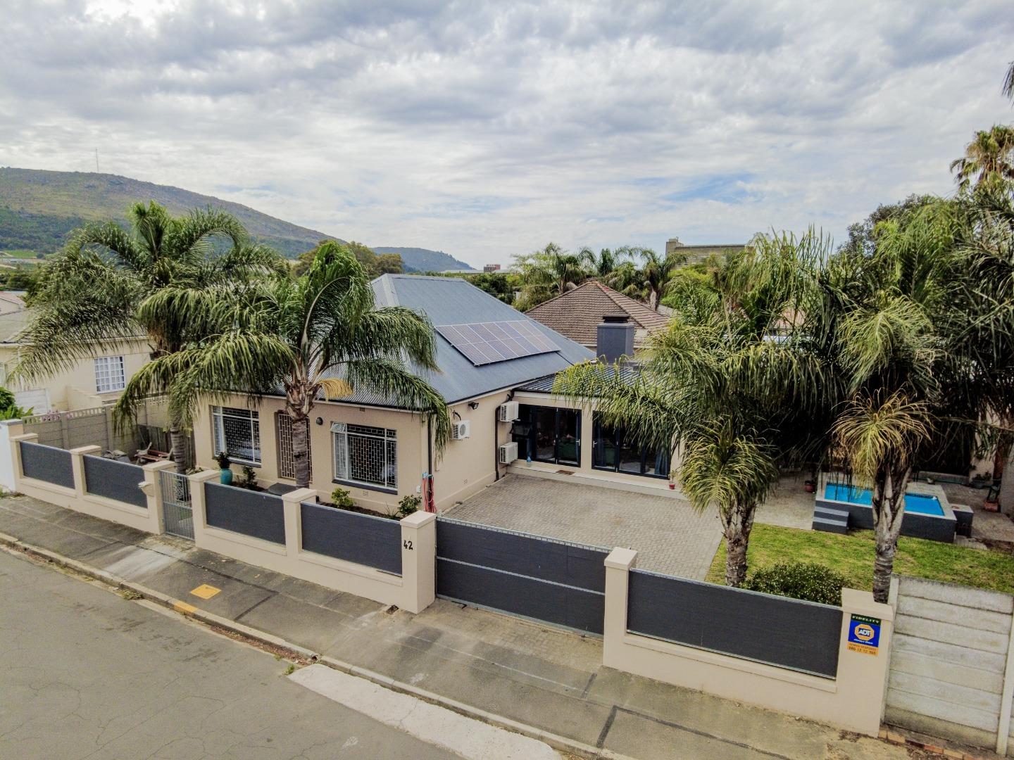 Property and houses for sale in Paarl Paarl Property