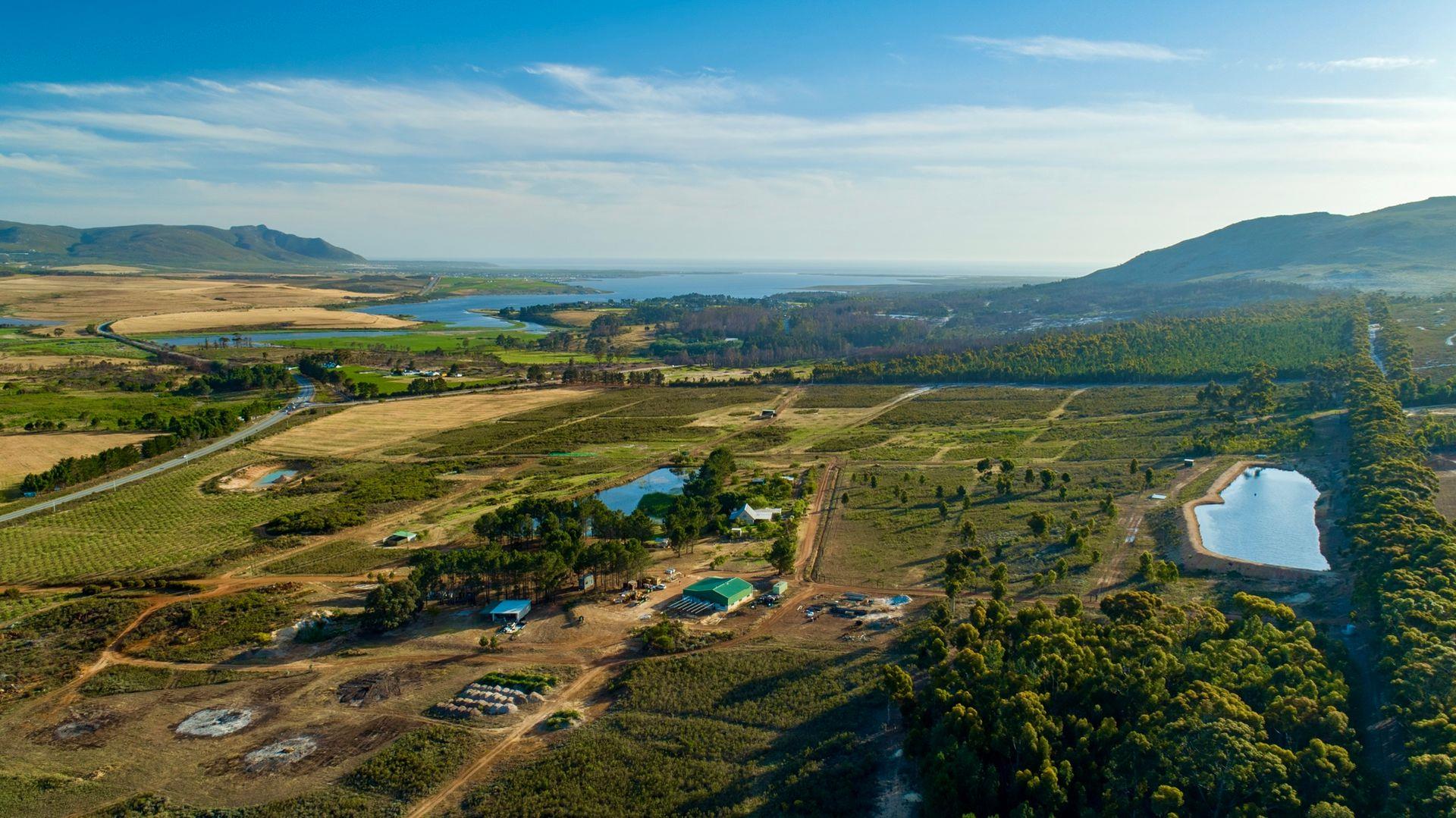 Farm for sale in Kleinmond Rural P24112212471