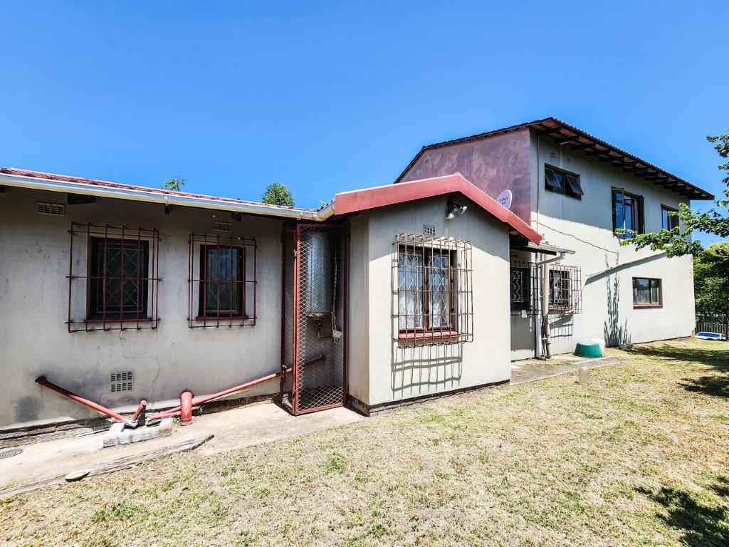 4 Bedroom House for sale in Margate P24112213052