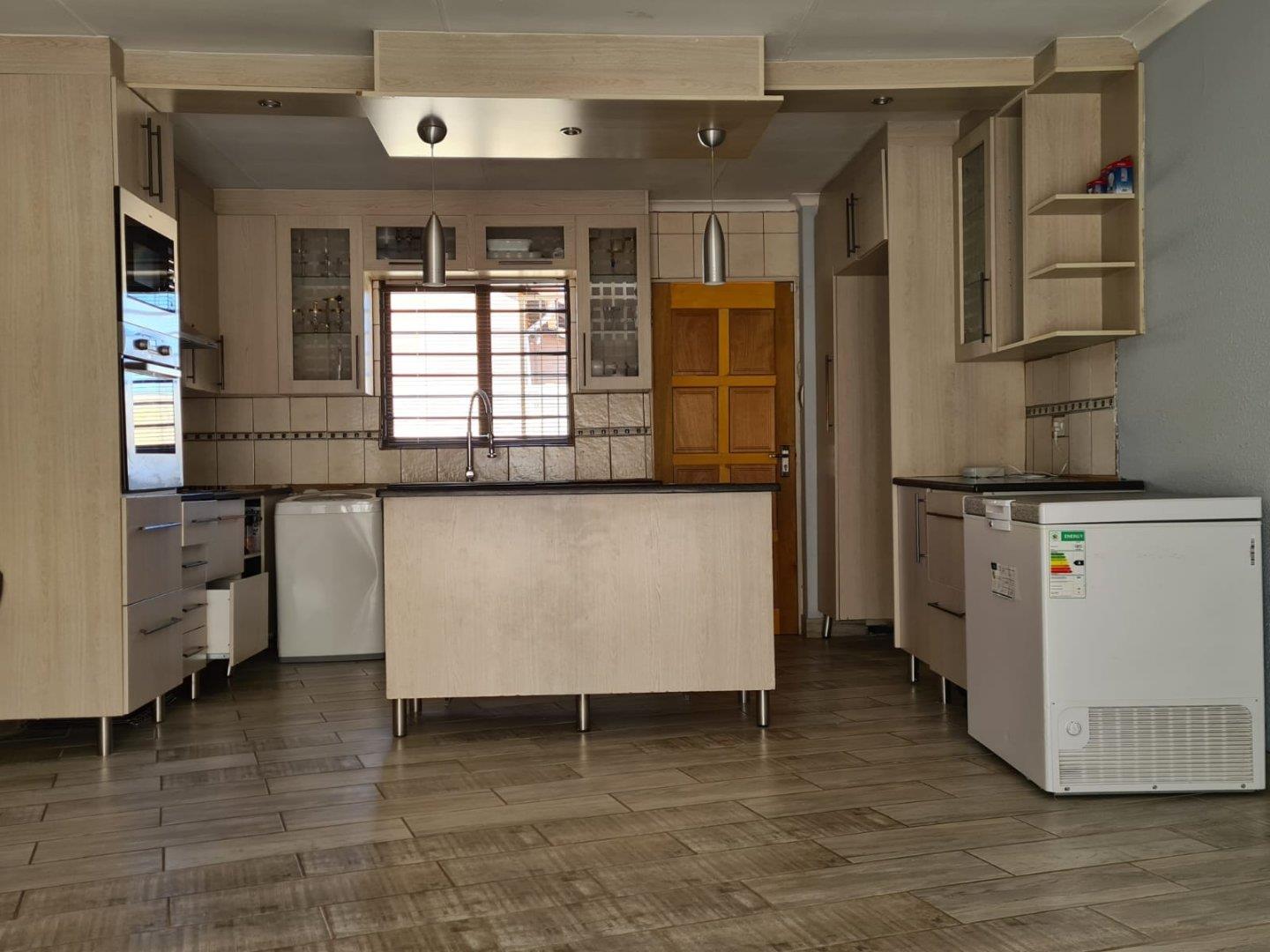 4 Bedroom House to rent in Ormonde 14 Milkwood Road P24112215806