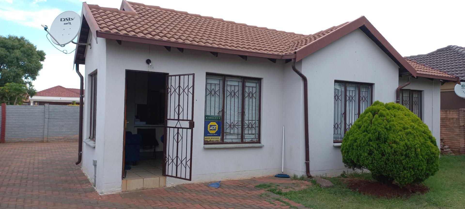 The Orchards Property Houses to rent in The Orchards