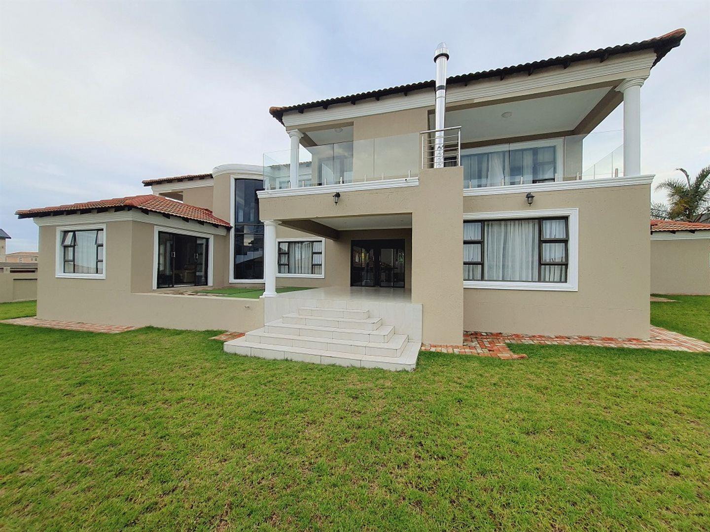 4 Bedroom House for sale in Crescent Wood Country Estate 16 Highlands