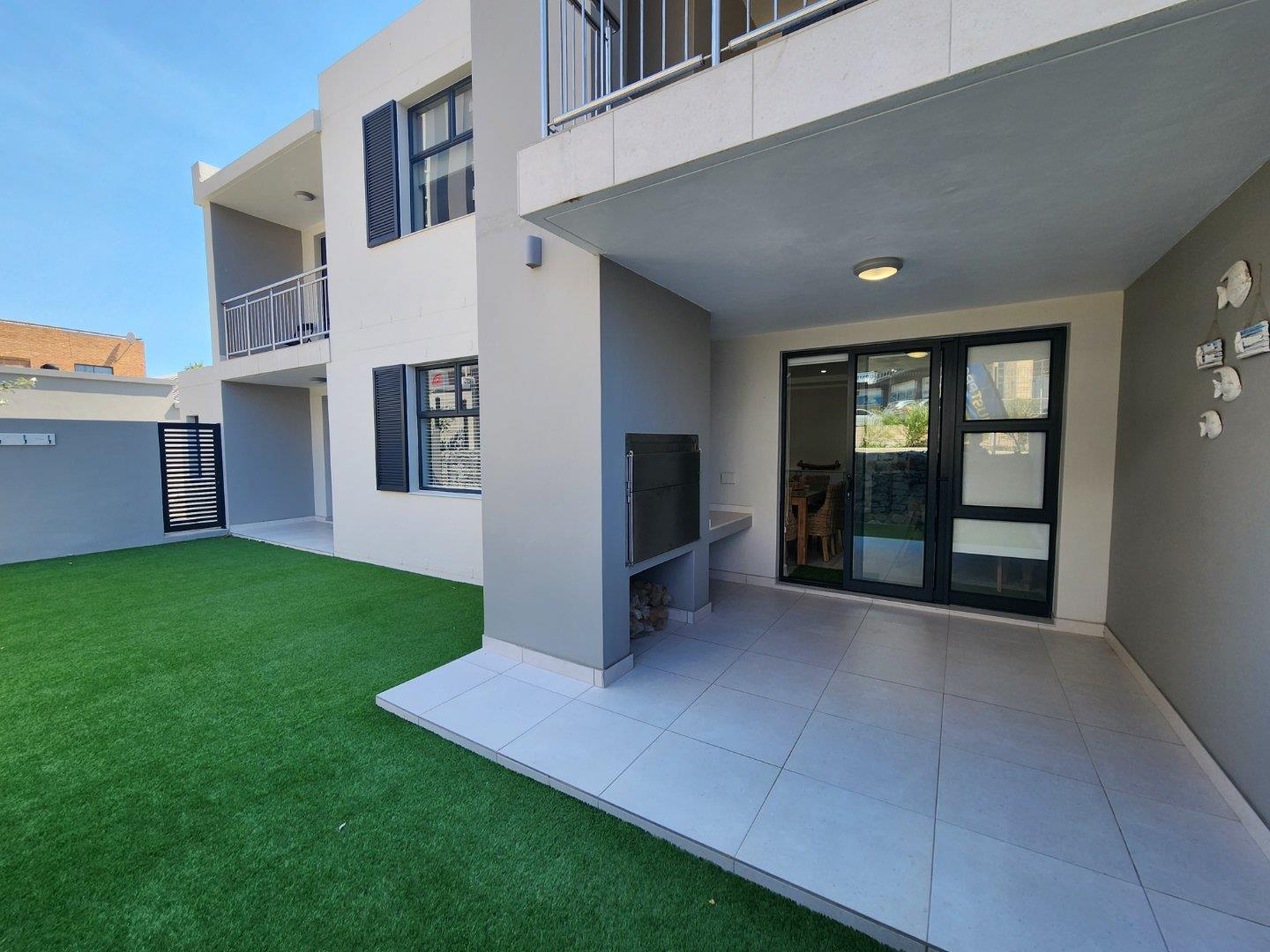 3 Bedroom Apartment / flat for sale in Diaz Beach Summer Holiday 3