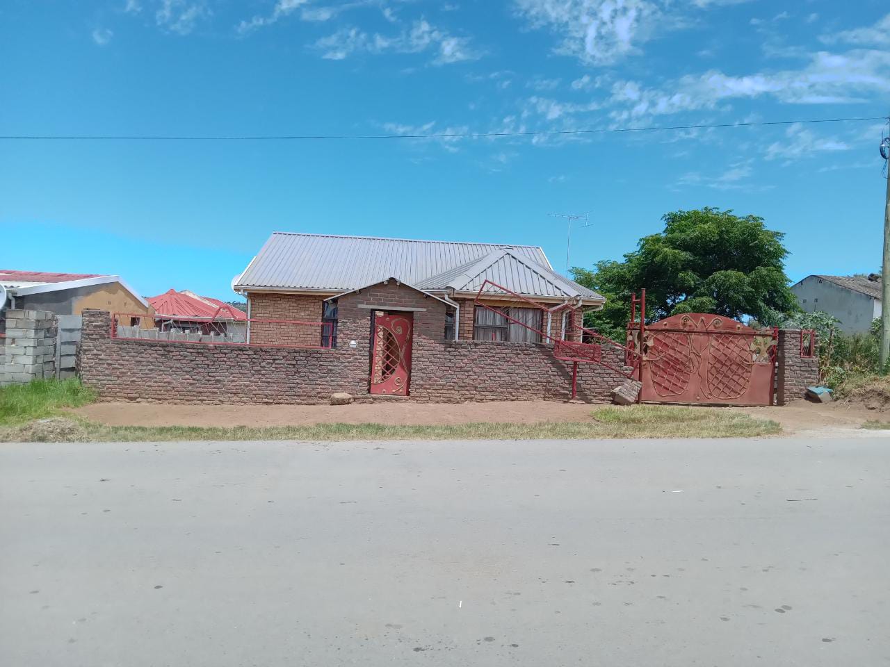 Zwelitsha Zone 08 Property Property and houses for sale in Zwelitsha