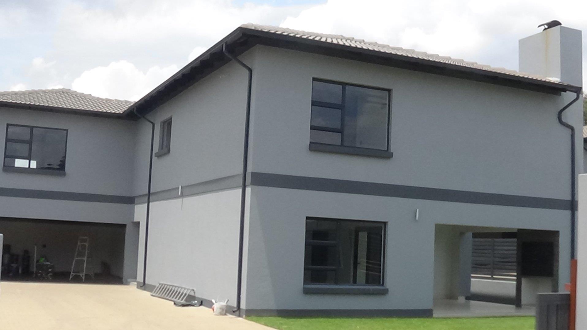 4 Bedroom House for sale in Fairland Eleventh Avenue P24112242175