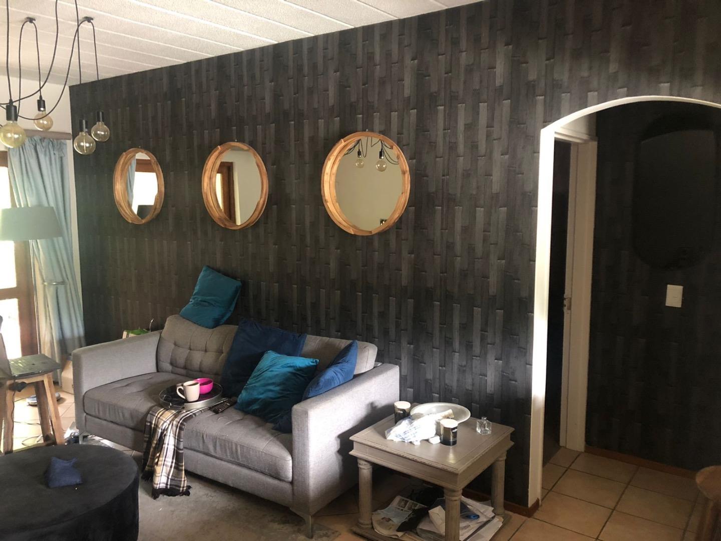 Waverley, Johannesburg Property Apartments / flats for sale in