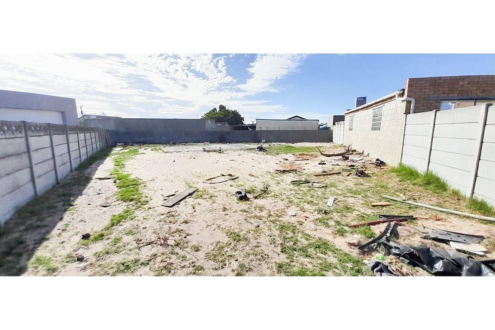 Eerste River Property Vacant land / plot for sale in Eerste River