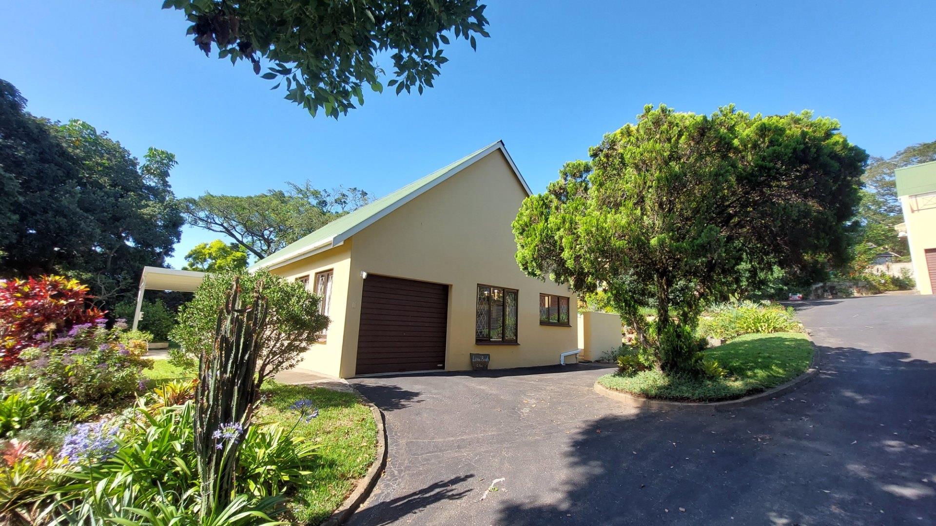 3 Bedroom Townhouse for sale in Umtentweni P24112255564