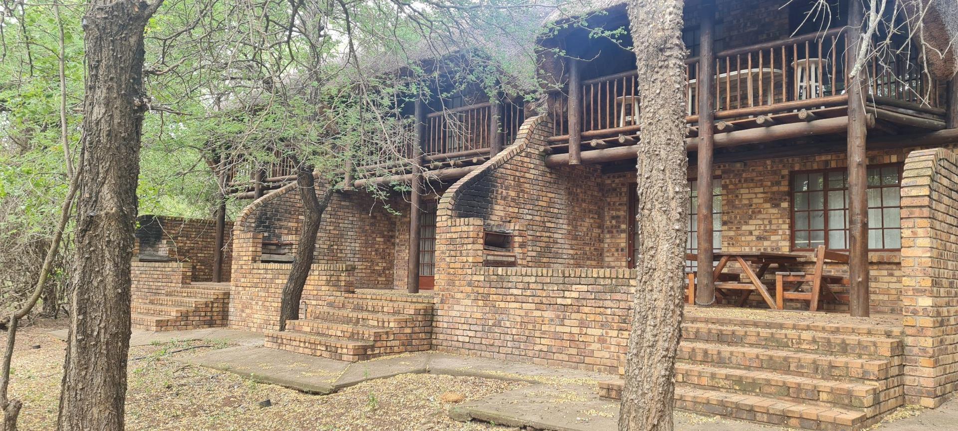 9 Bedroom House for sale in Marloth Park P24112259534