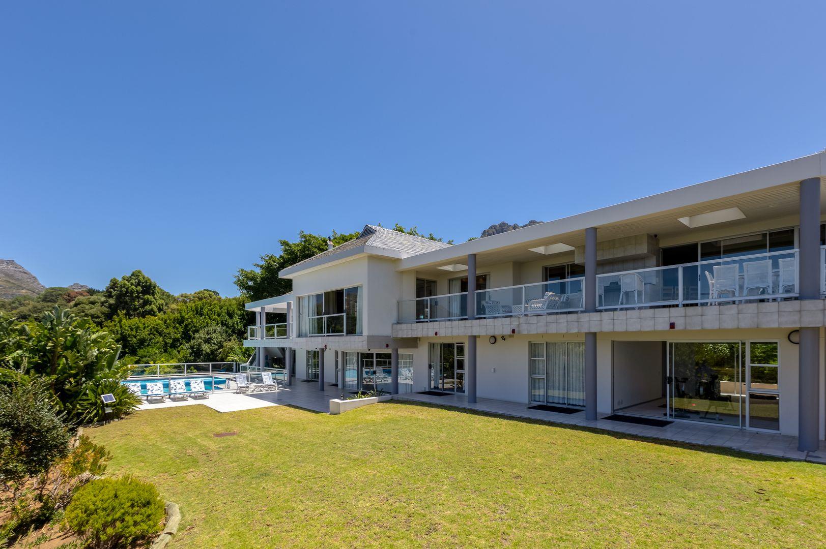 5 Bedroom House for sale in Constantia 12 Monterey Drive P24112261826