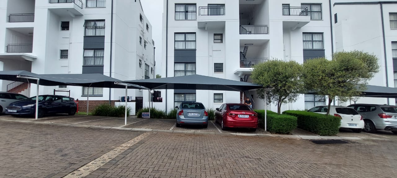 Oakdene, Johannesburg Property Property and houses for sale in