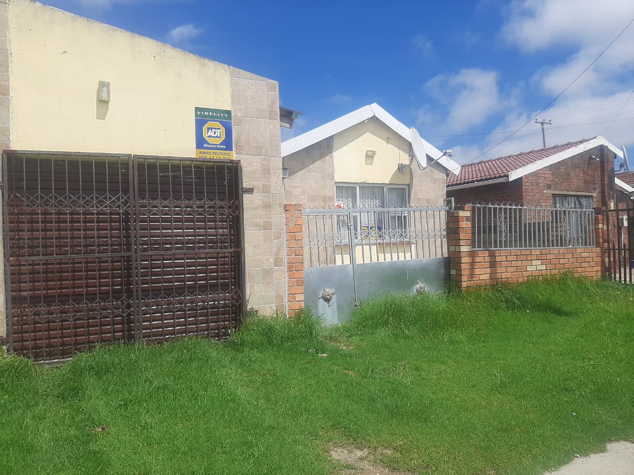 3 Bedroom House for sale in Mdantsane Nu 17 P24112274624