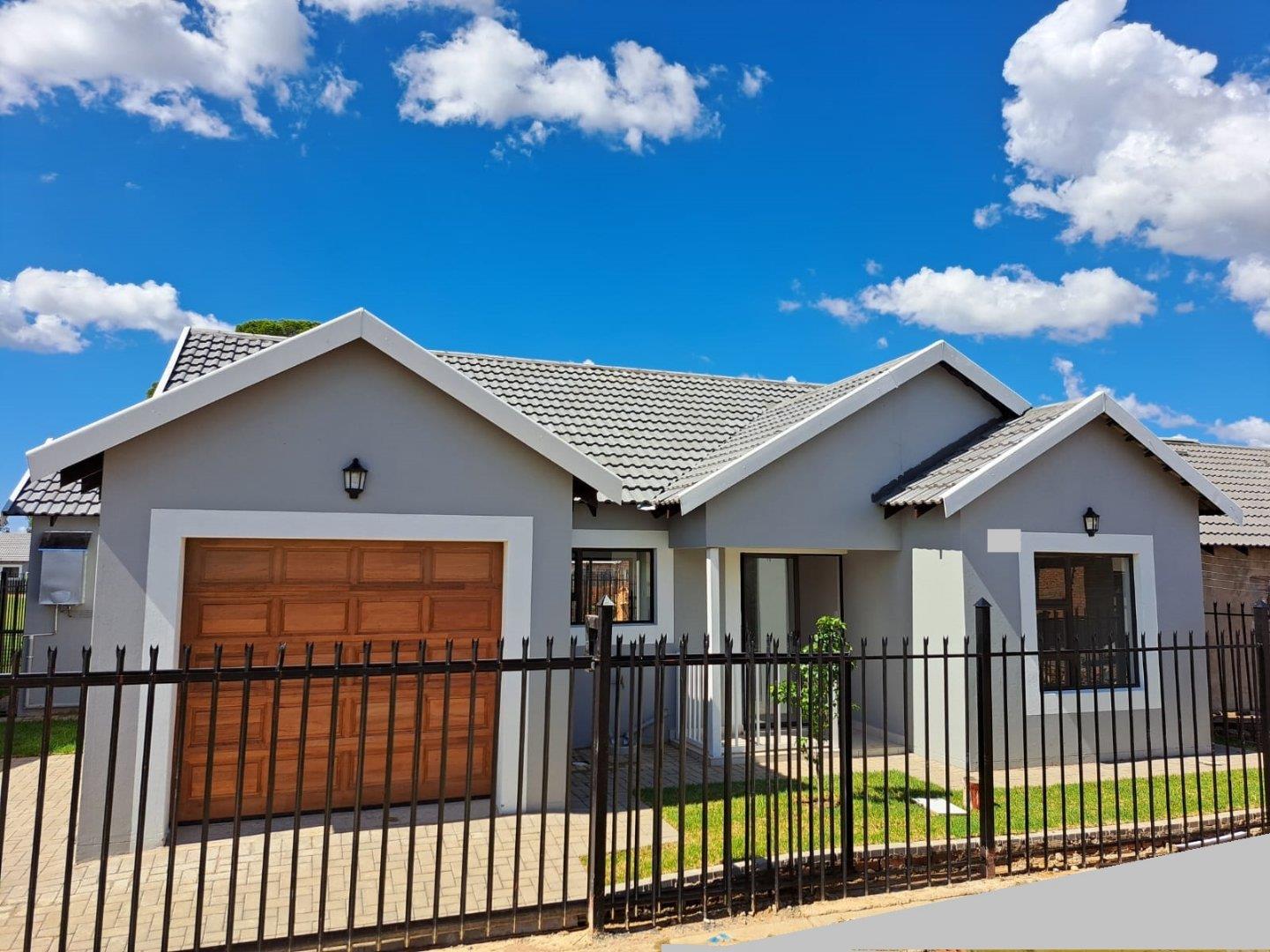 3 Bedroom House for sale in Grasslands P24112277290