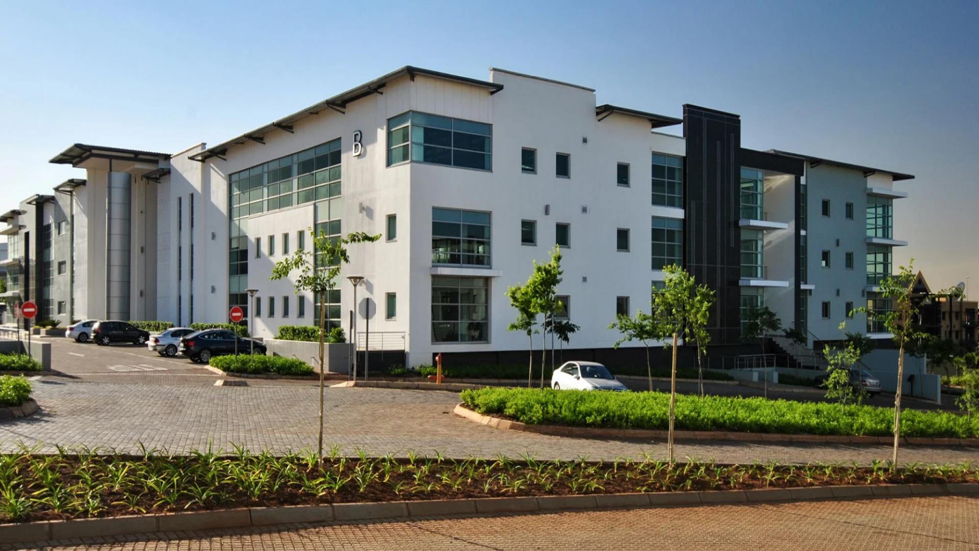 Commercial property to rent in Eco Park Estate 349 Witchhazel Av