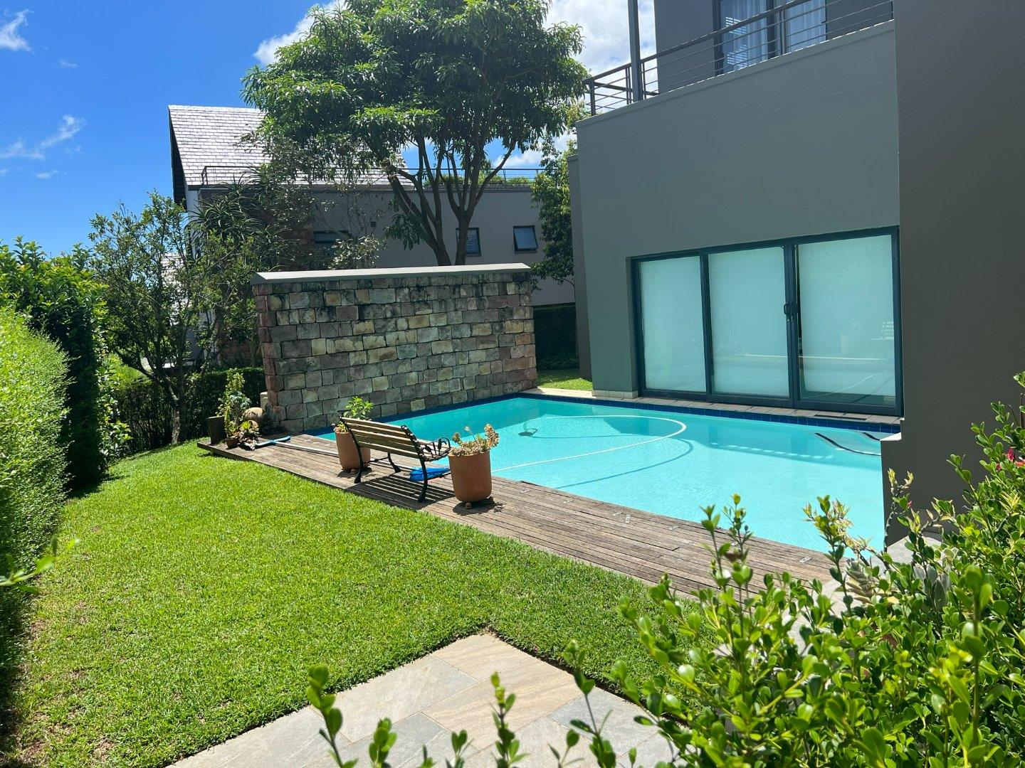 3 Bedroom Townhouse for sale in Cotswold Downs Golf & Country Estate