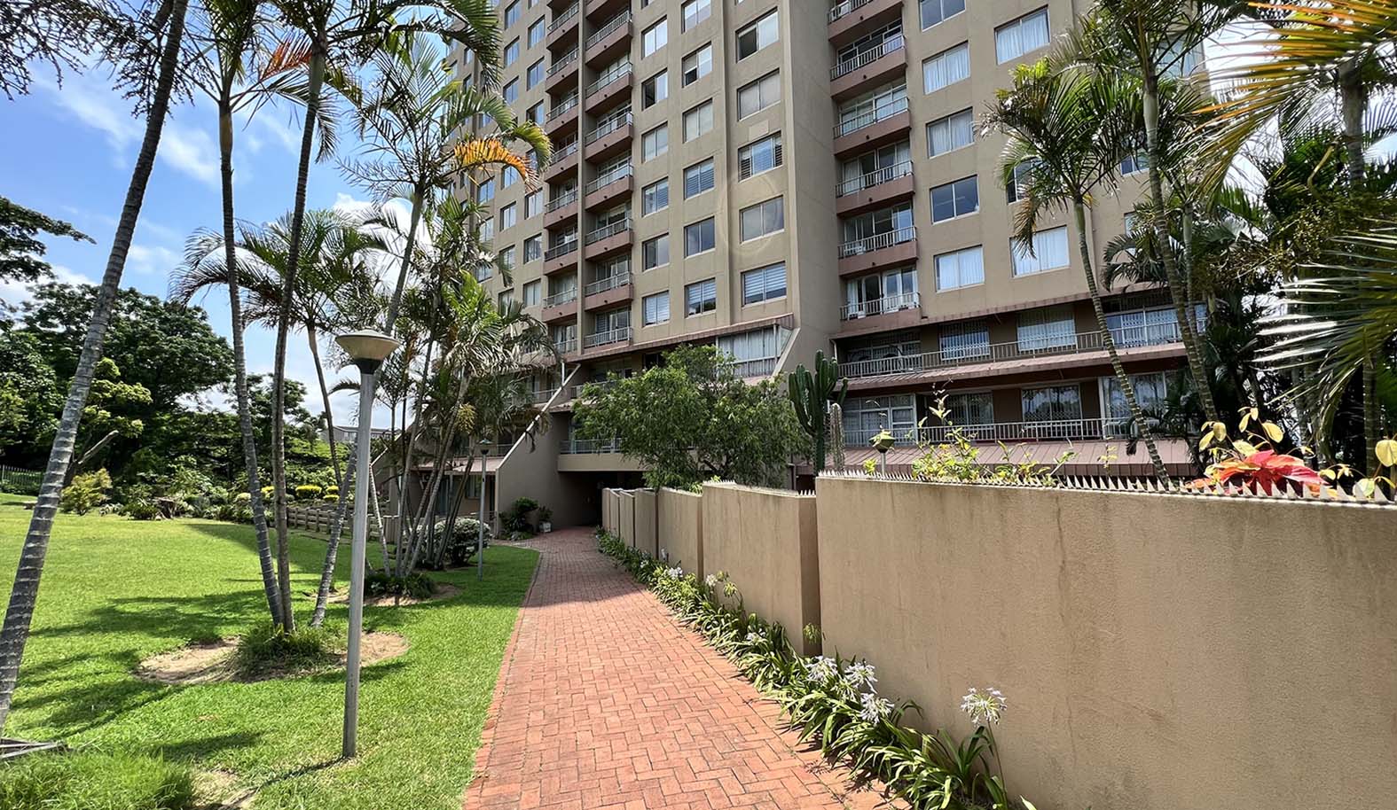 Morningside, Durban Property Apartments / flats for sale in