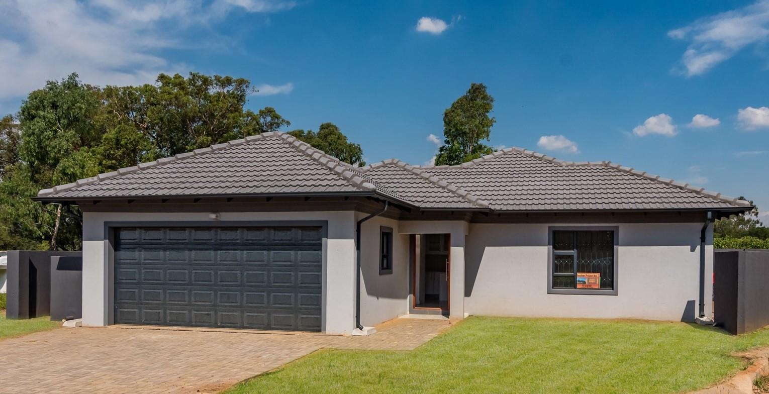 3 Bedroom House for sale in Krugersdorp Central P24114464207