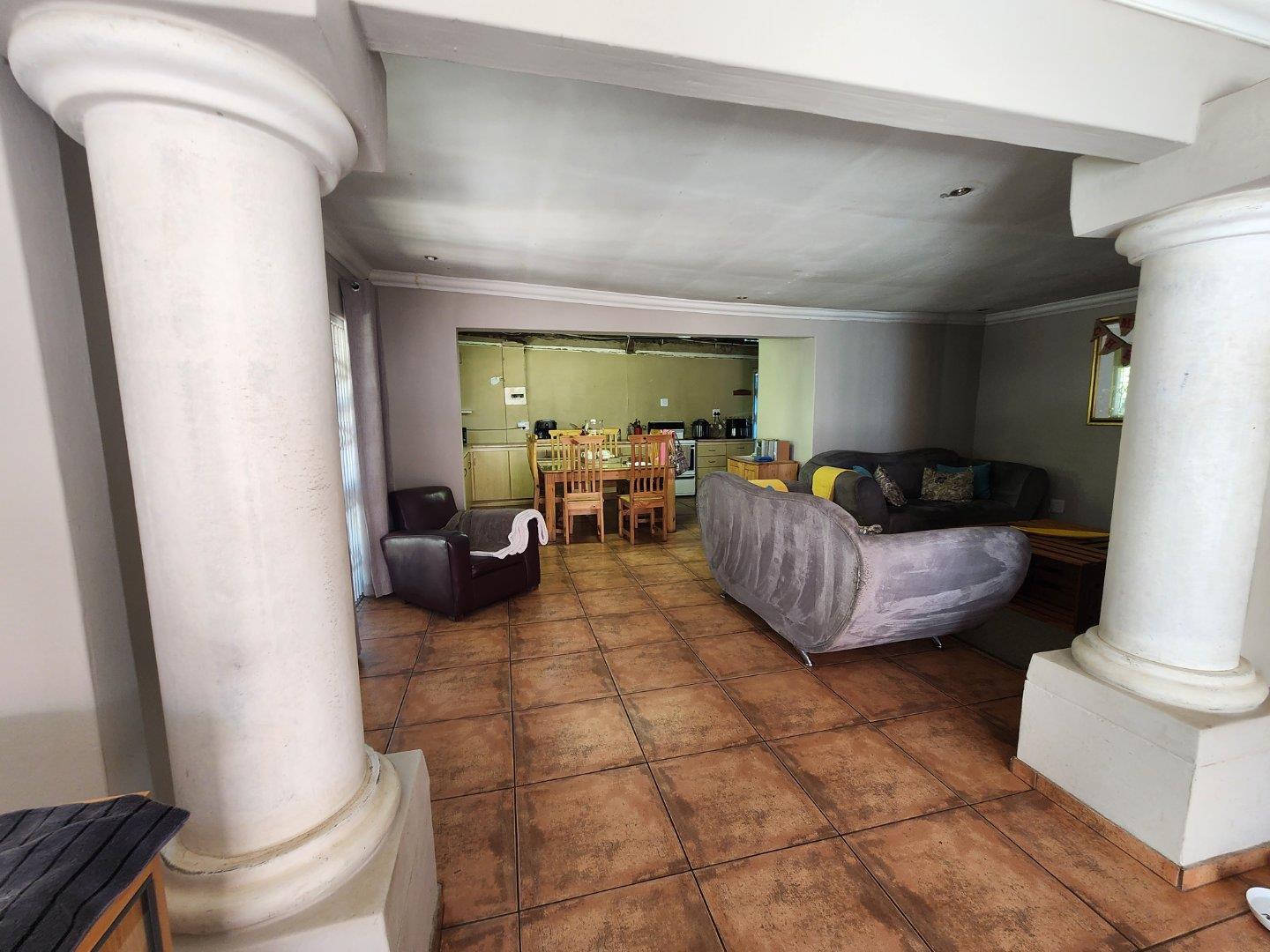 3 Bedroom House for sale in Glen Donald AH P24112295465