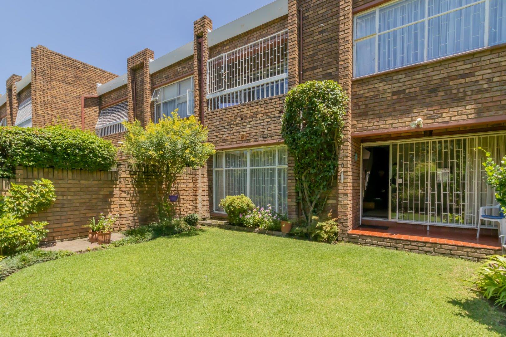 Selcourt Property Property and houses for sale in Selcourt