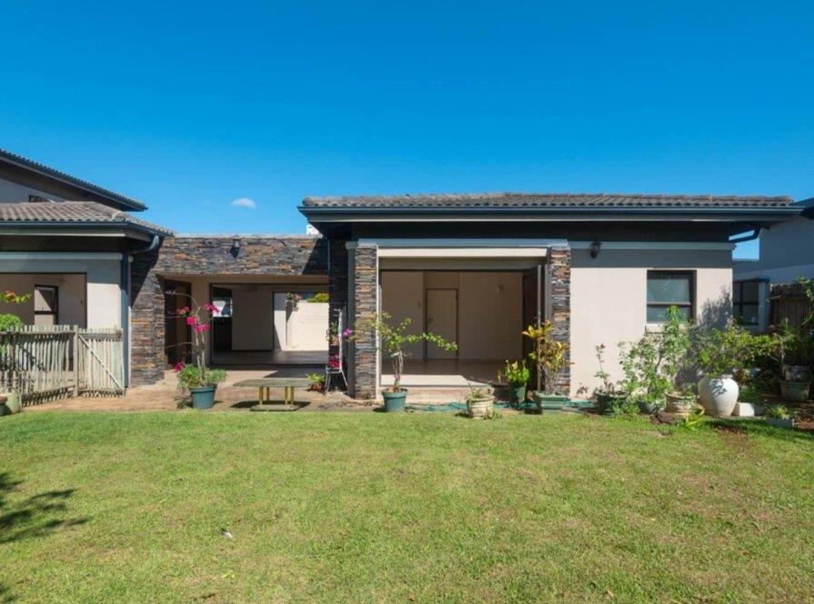 3 Bedroom House for sale in Palm Lakes Estate P24112299292