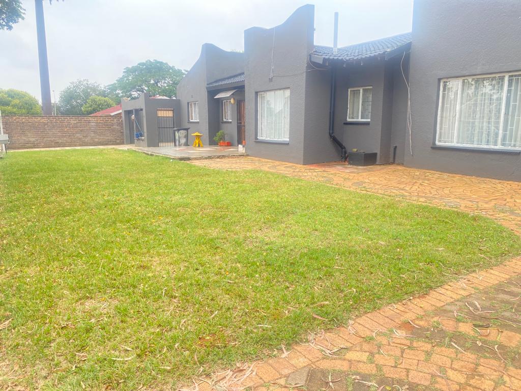 Fleurhof Property Property and houses for sale in Fleurhof