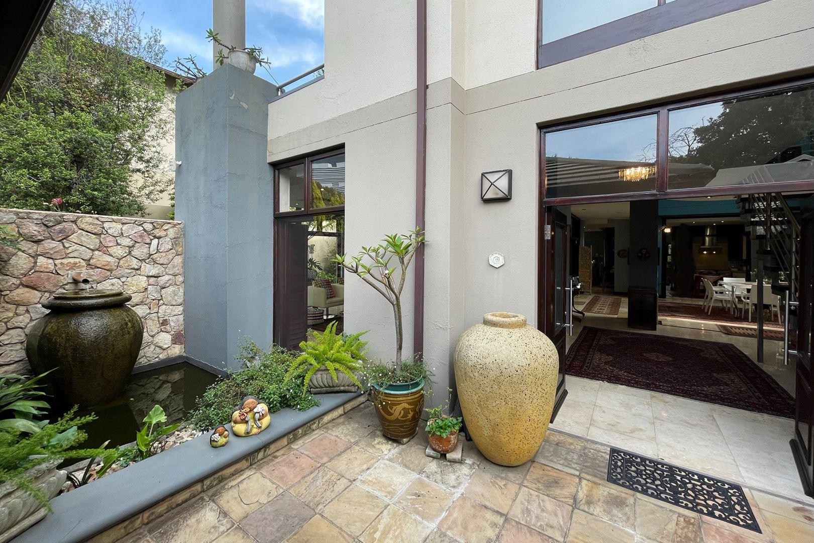 Hyde Park, Sandton Property Property and houses for sale in Hyde Park