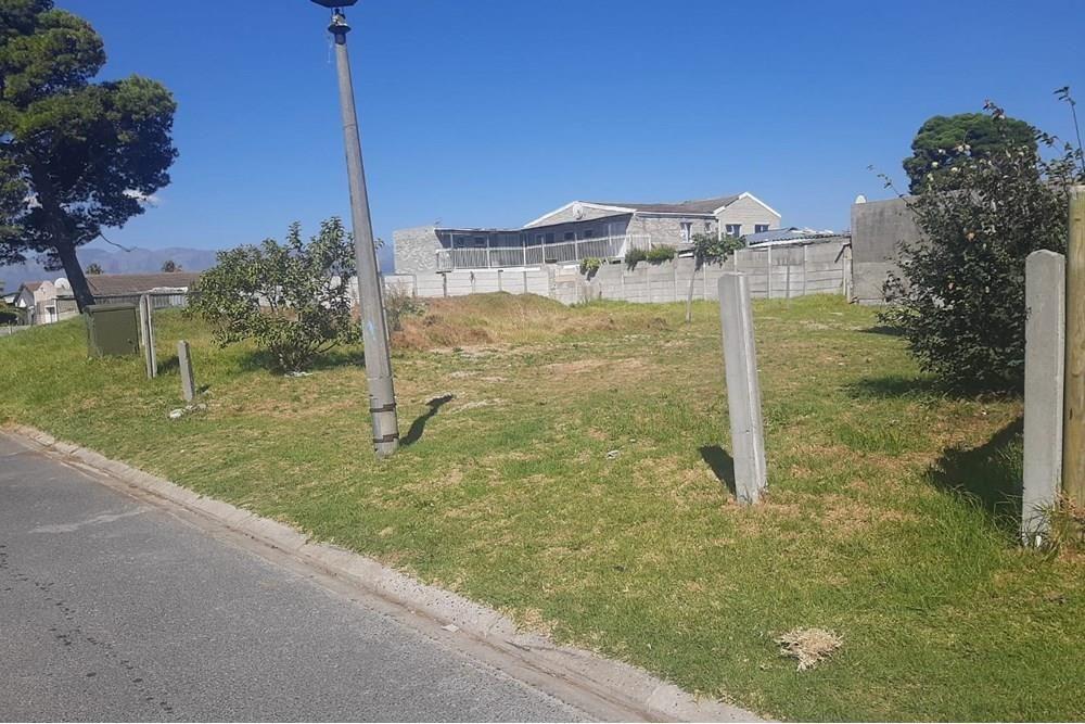 Vacant land / plots for sale in Eersterivier Eersterivier Property