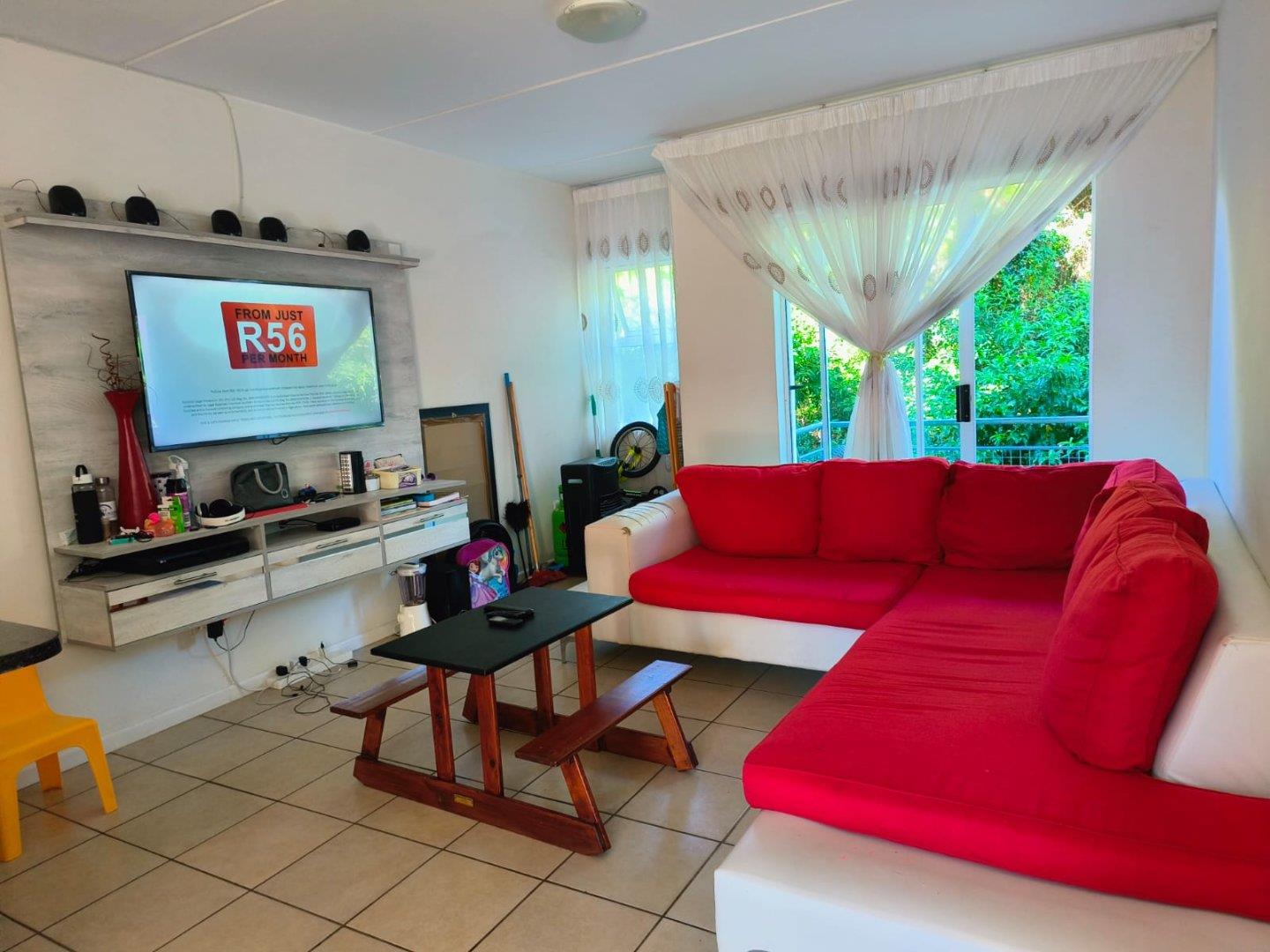 2 Bedroom Apartment / flat for sale in Bonnie Doon 17 Silverstream 2