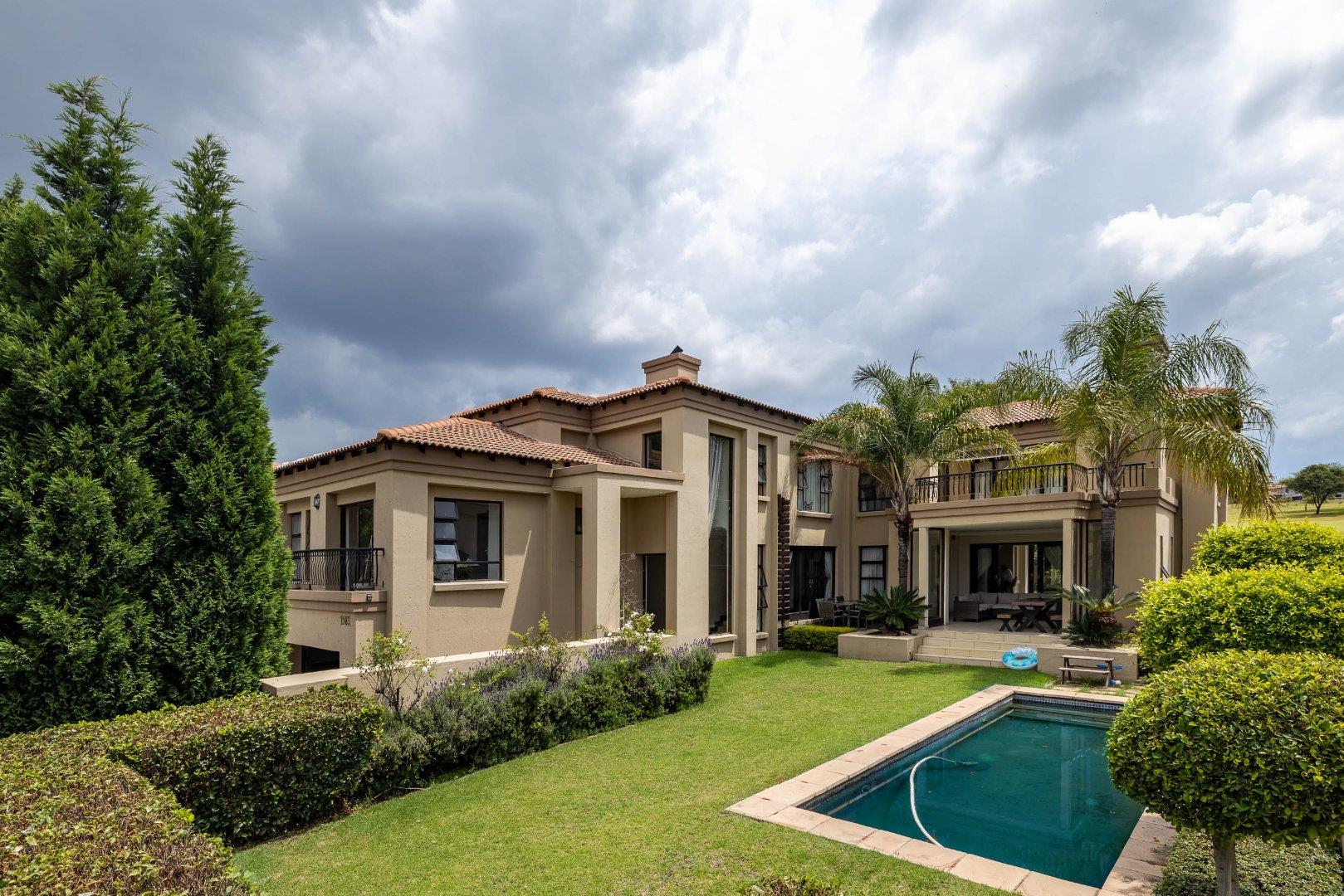 Blue Valley Golf Estate Property Property and houses to rent in Blue