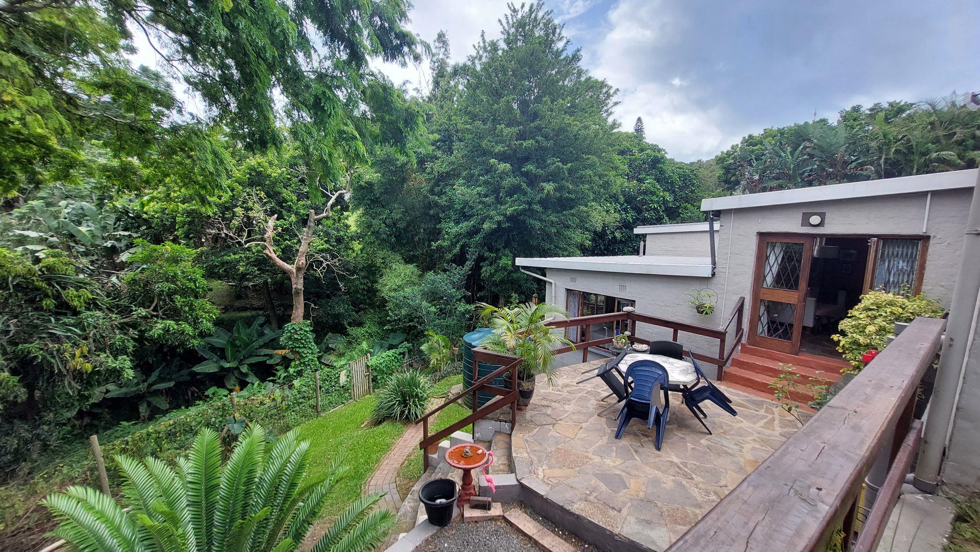 3 Bedroom House for sale in Pennington P24112321645