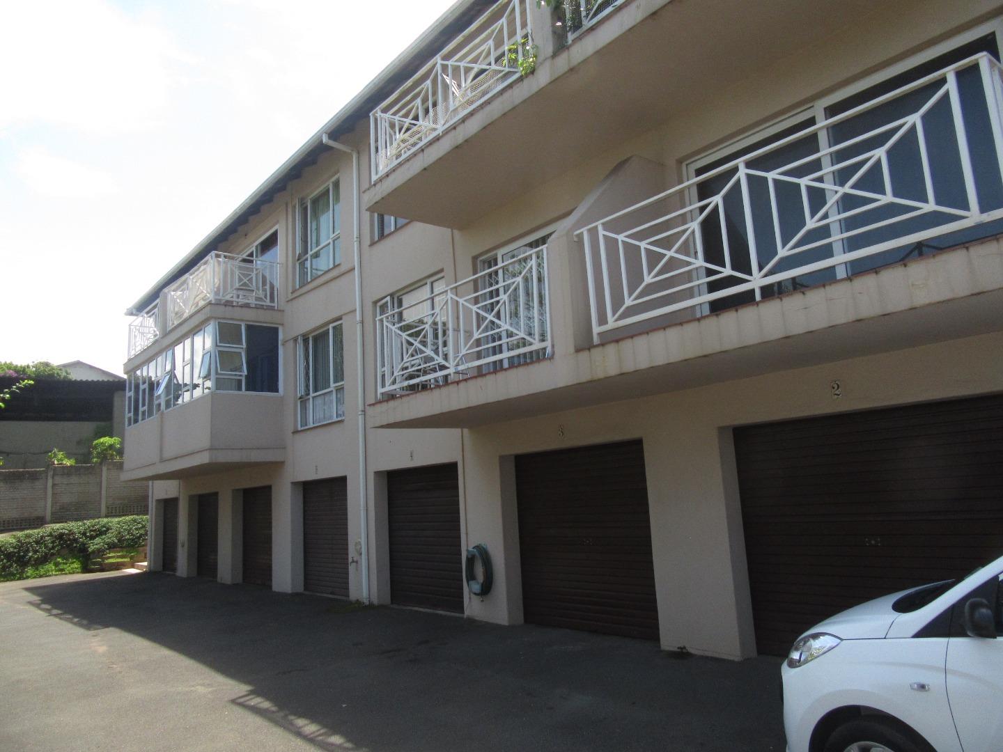 2 Bedroom Apartment / flat for sale in Scottburgh Central 8 Ss