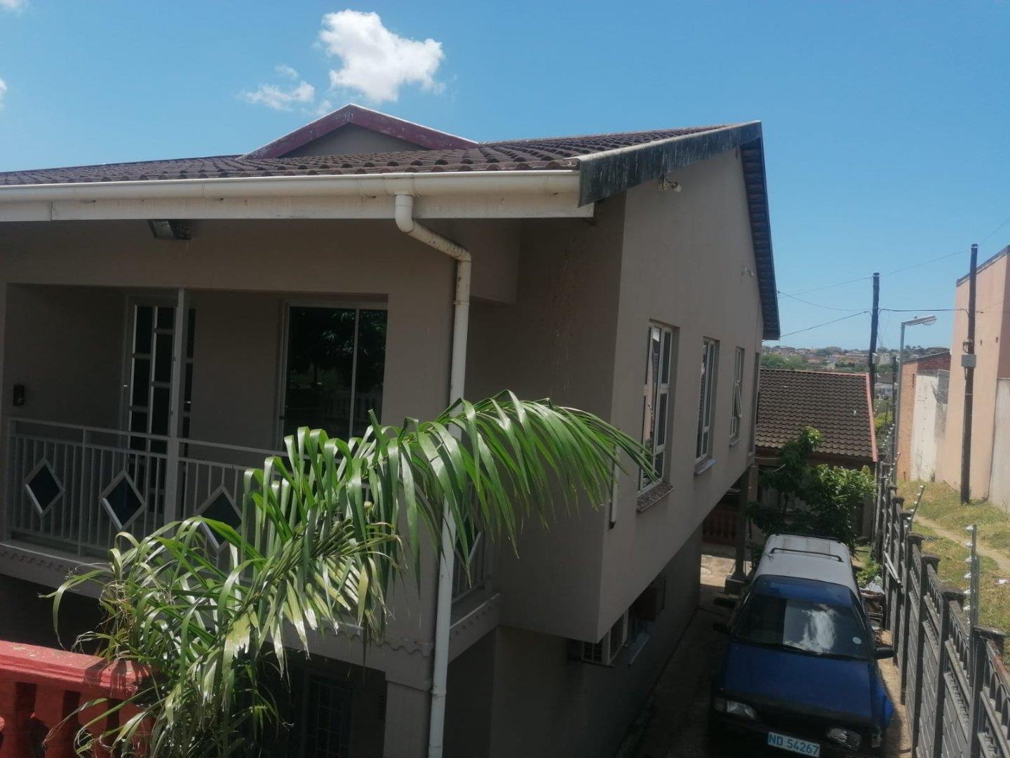 6 Bedroom House for sale in Northcroft P24112410285