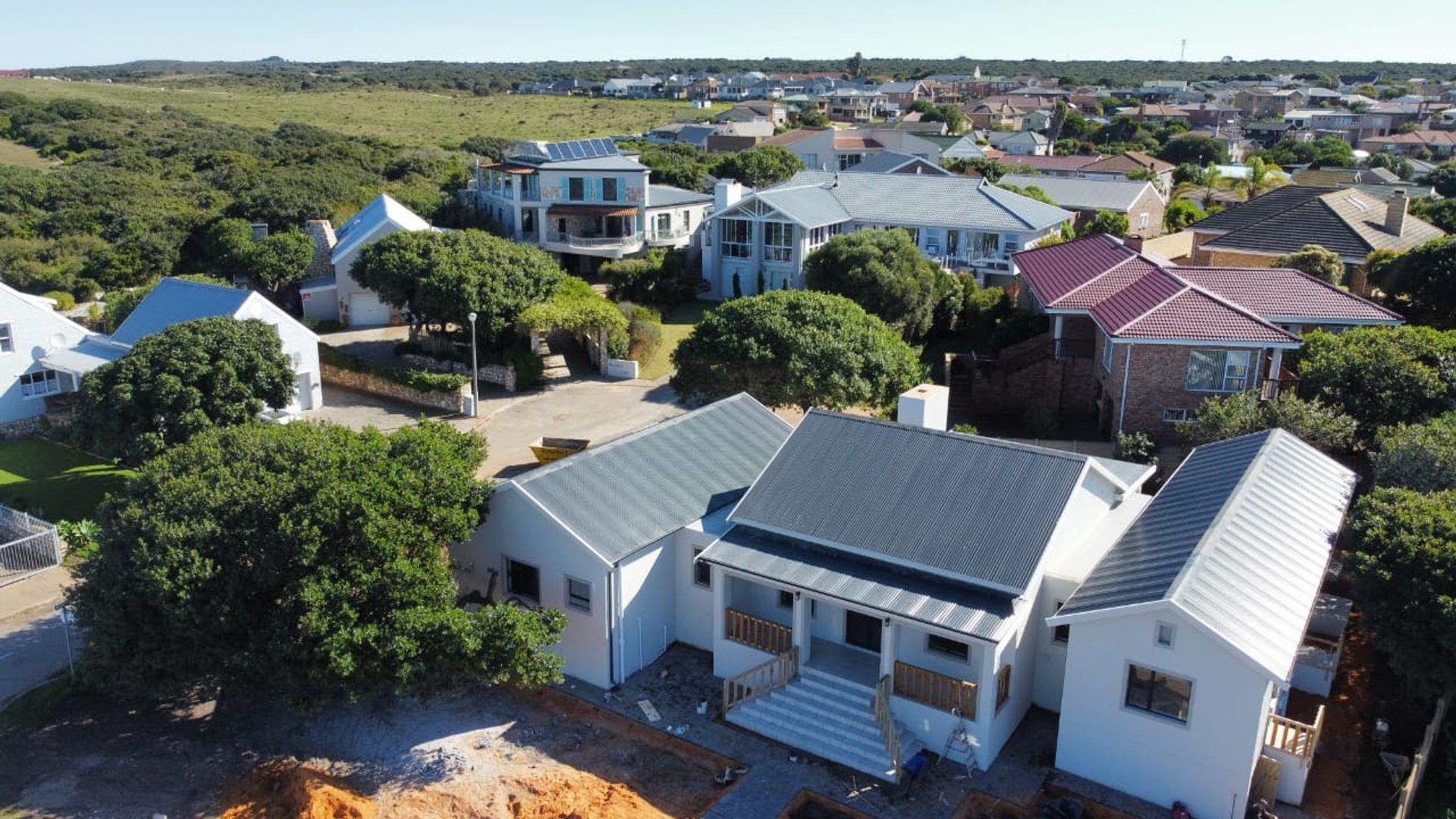 Stilbaai Wes Property Property and houses for sale in Stilbaai Wes Page 4