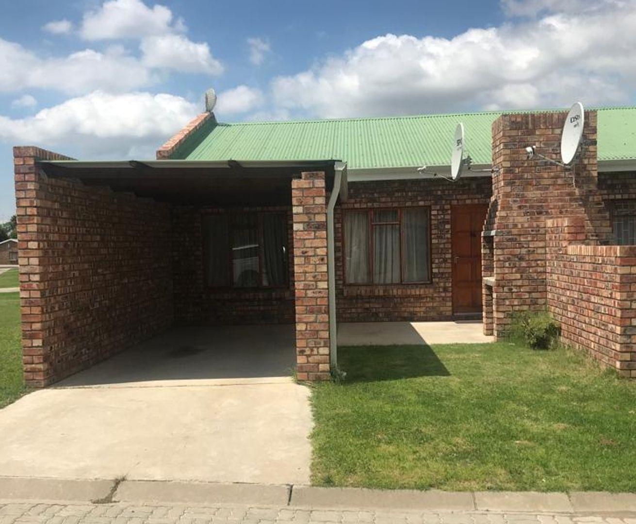 Townhouses for sale in Cradock Cradock Property