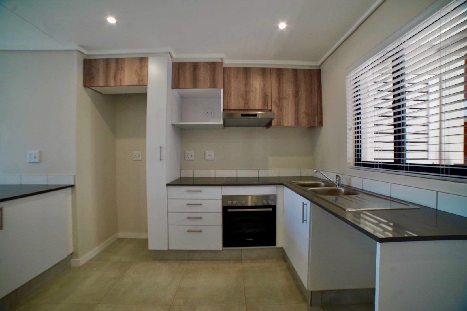2 Bedroom Apartment / flat for sale in Hillcrest Central 117 Inanda
