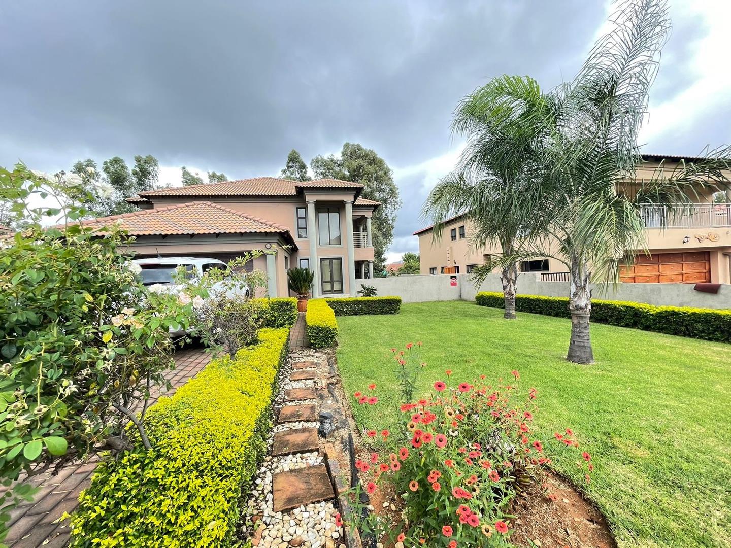 Equestria Property Property and houses for sale in Equestria