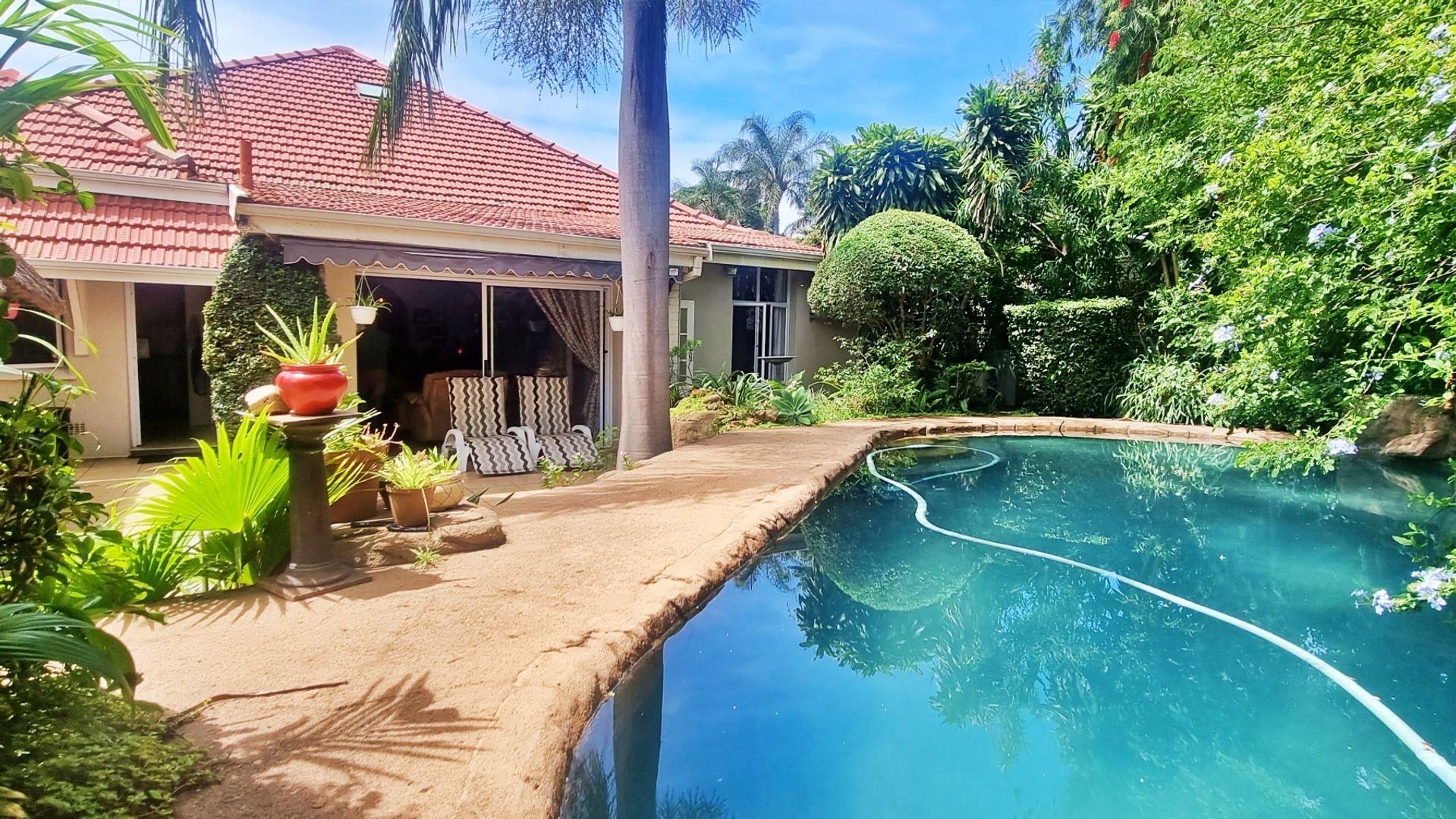 4 Bedroom House for sale in Glenwood 14 Princess Alice Avenue P24