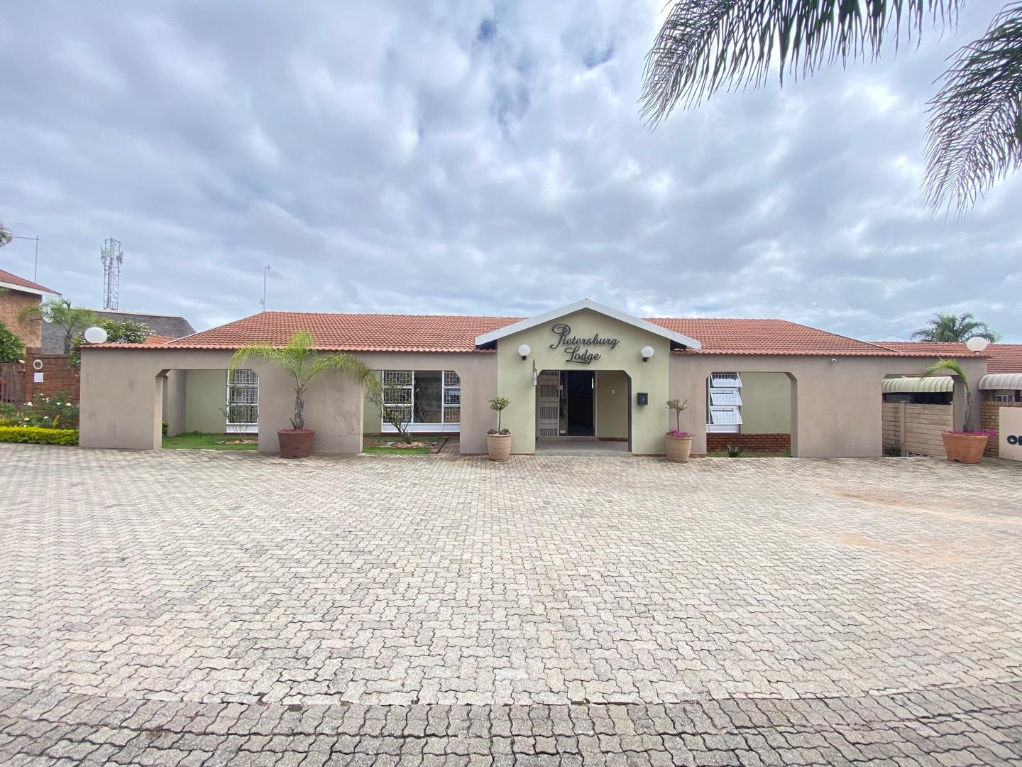 Ivy Park Property Property and houses for sale in Ivy Park