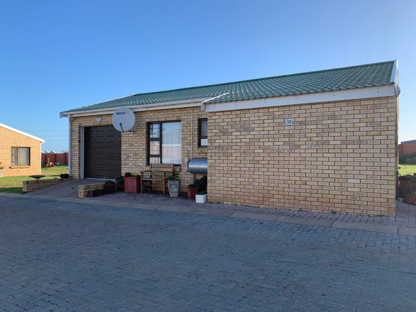 Townhouses for sale in Jeffreys Bay Jeffreys Bay Property Page 5