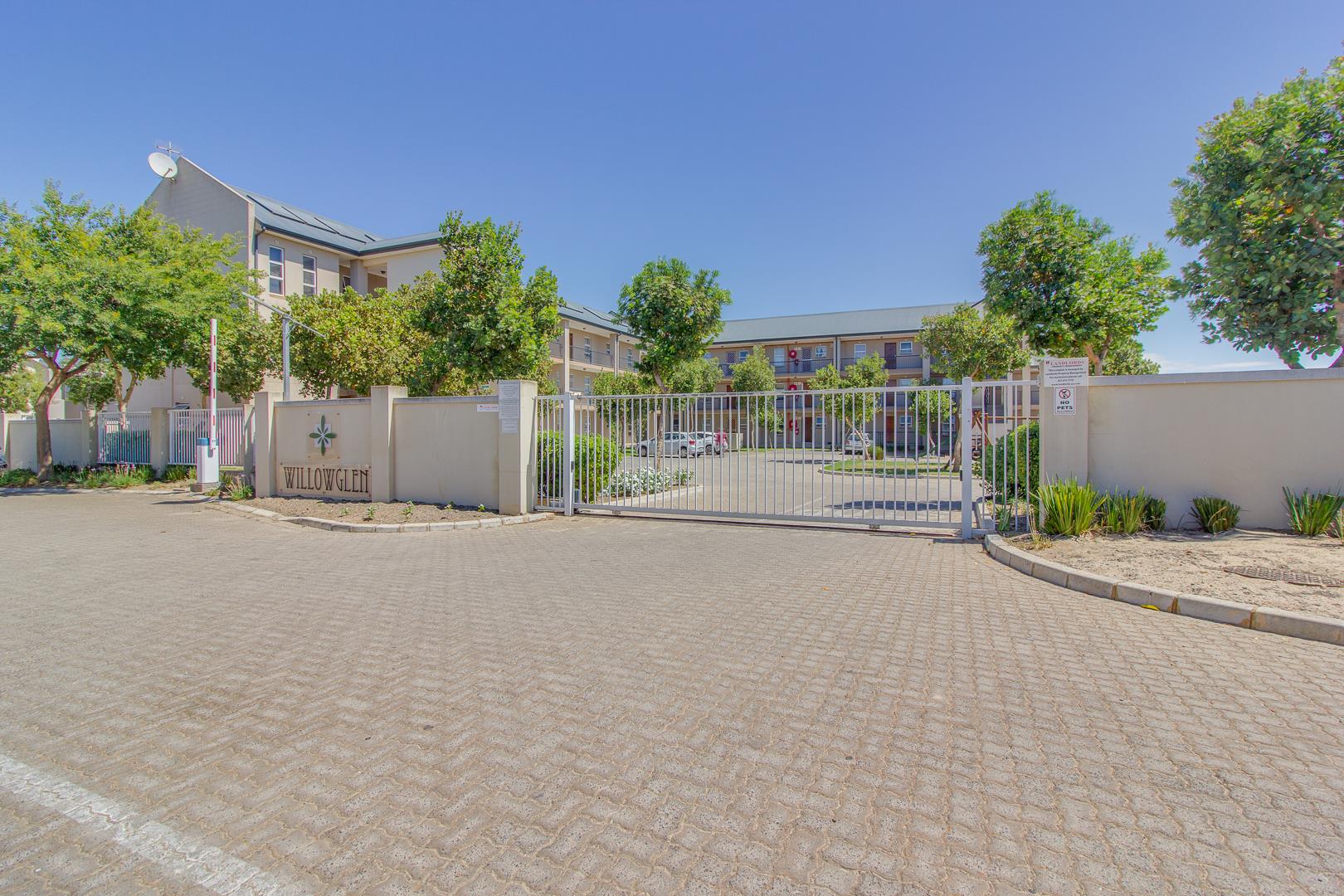 Buh Rein Estate Property Property and houses for sale in Buh Rein