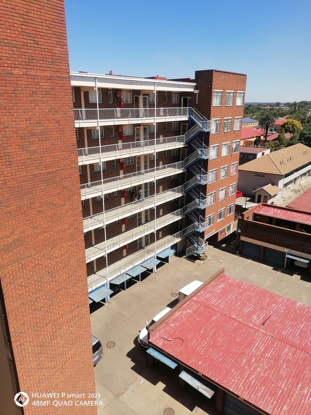 1 Bedroom Apartment / flat for sale in Vereeniging Central P24112345664